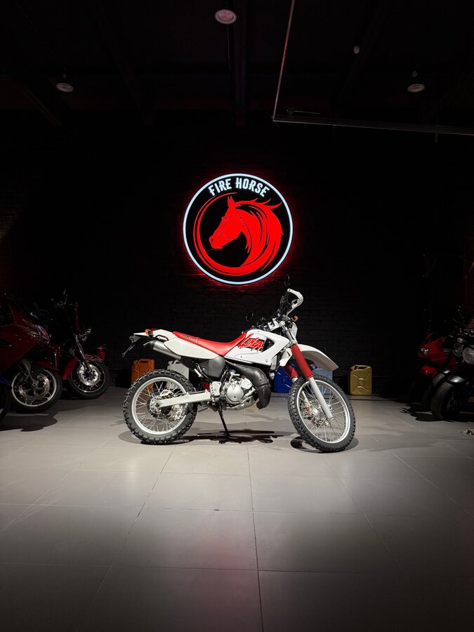 Yamaha DT230 Lanza