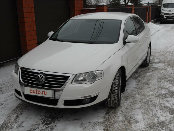 2008 Volkswagen Passat B6, белый - вид 1