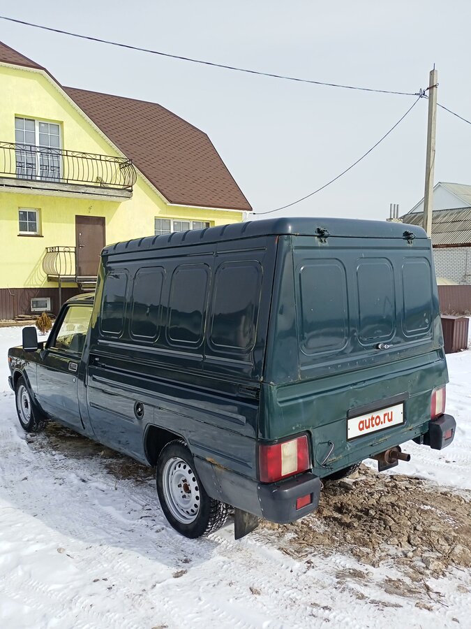 Купить б/у ИЖ 27175 бензин механика в Михайловке: зелёный фургон для ...