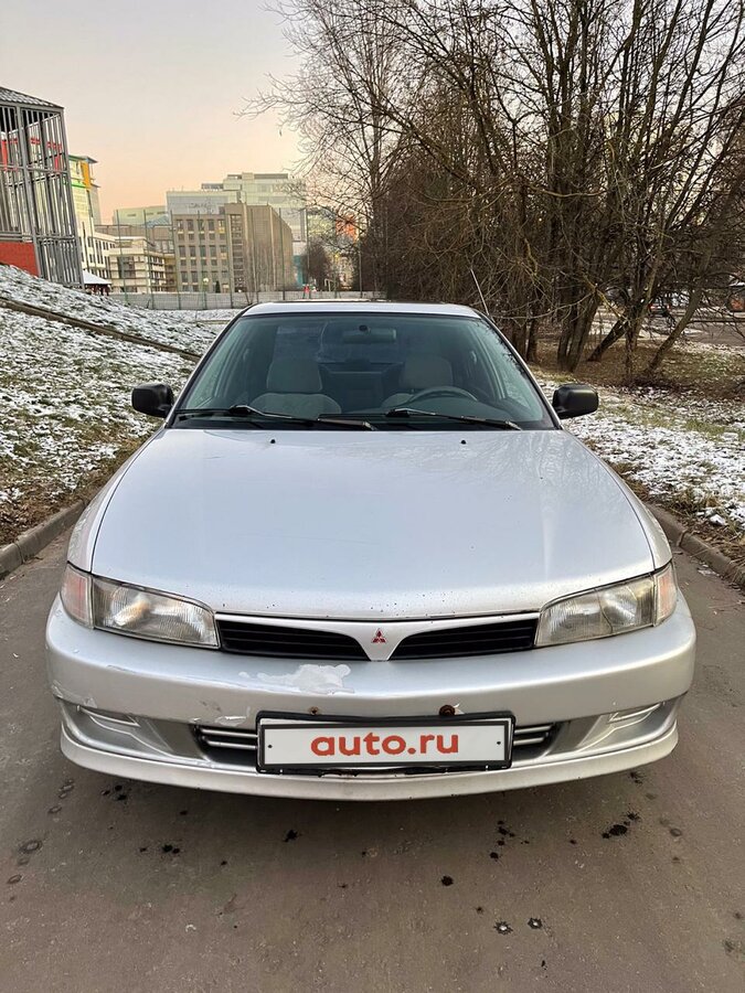 Митсубиси мираж 5