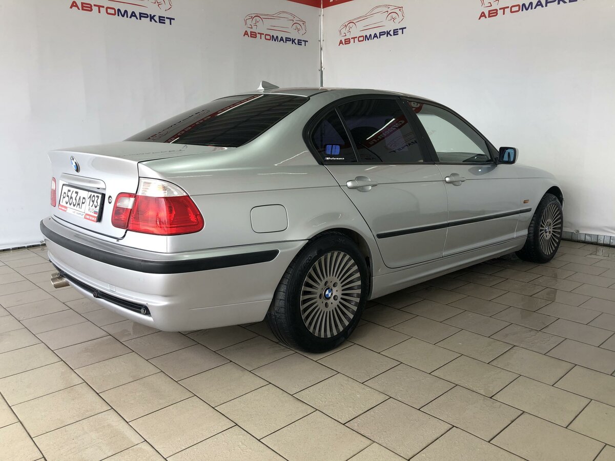 Купить б/у BMW 3 серии IV (E46) 318i 1.9 MT (118 л.с