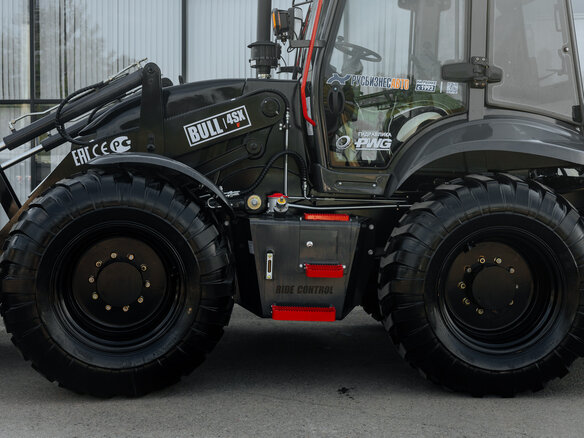 2025 Bull 4SX-F, чёрный, 6990000 рублей - вид 1
