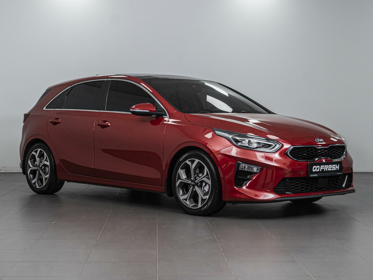 Киа Сид сбоку 2018-2019