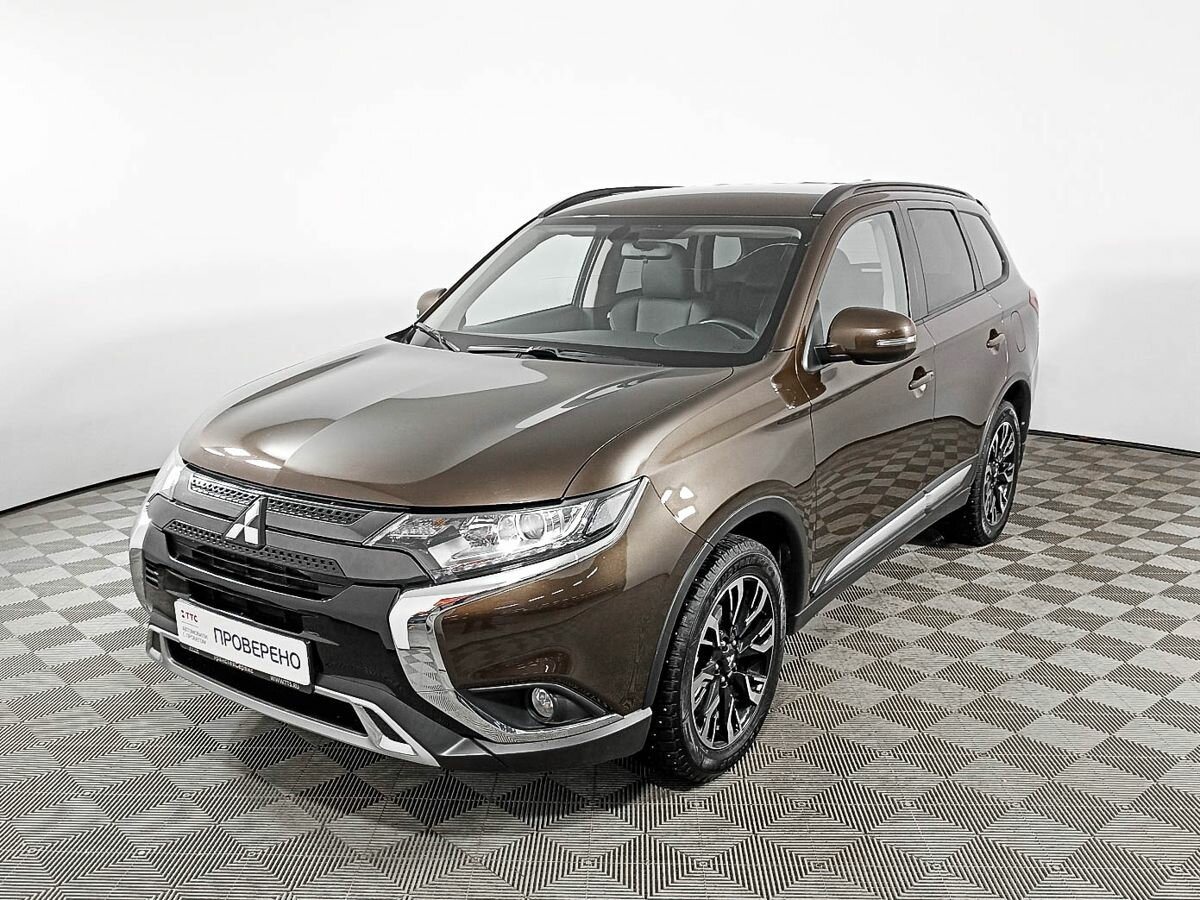 Купить б/у Mitsubishi Outlander III Рестайлинг 3 2.4 CVT (167 л.с.) 4WD ...