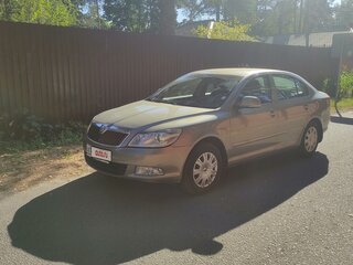 2011 Skoda Octavia II (A5) Рестайлинг, серый, 790000 рублей, вид 1