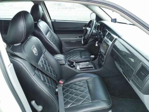 Купить б/у Dodge Magnum II 2.7 AT (193 л.с.) бензин автомат в Москве ...