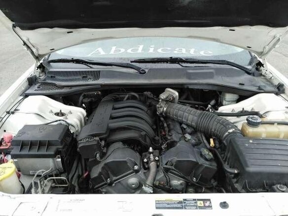 Купить б/у Dodge Magnum II 2.7 AT (193 л.с.) бензин автомат в Москве ...