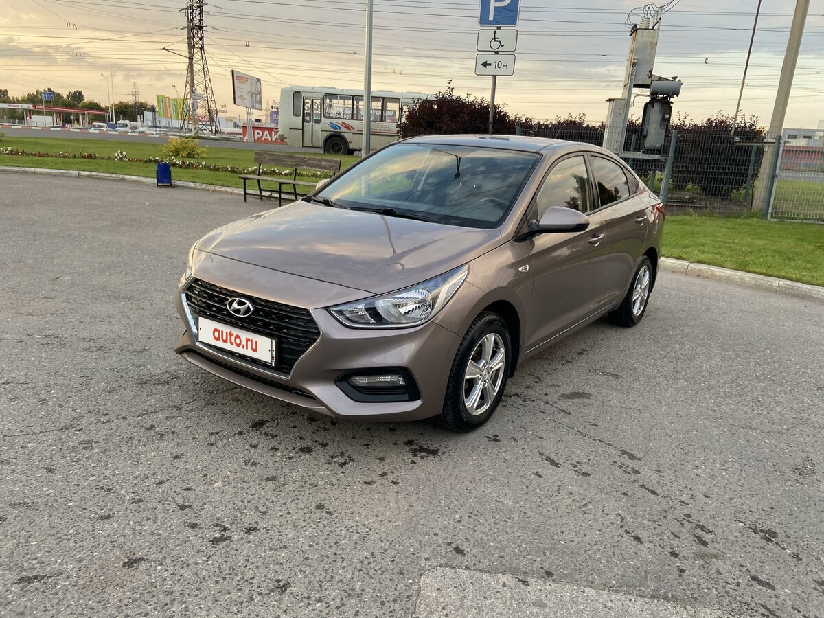 Купить б/у Hyundai Solaris II 1.6 AT (123 л.с.) бензин автомат в ...