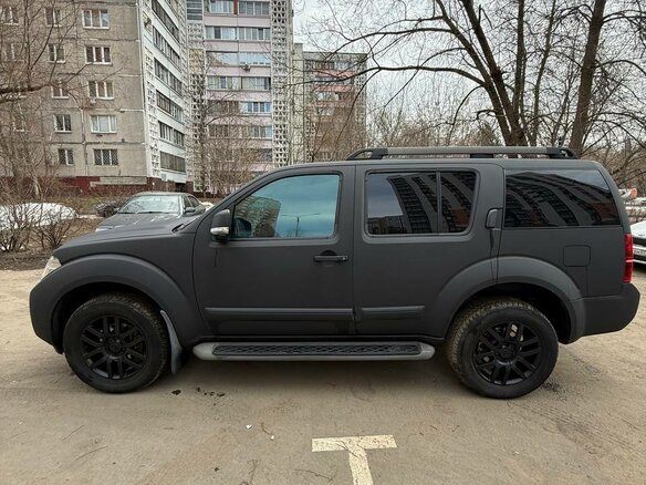 2010 Nissan Pathfinder III Рестайлинг, чёрный, 1500000 рублей - вид 5