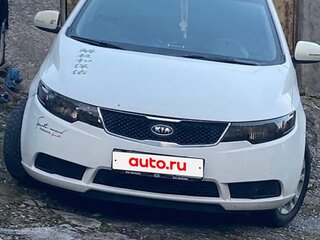 2011 Kia Cerato 4-speed II, белый, 1000000 рублей, вид 1