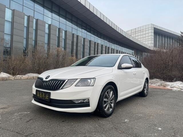 Skoda Octavia IV (A8)