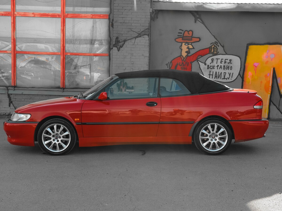 SAAB 900 - фото 7