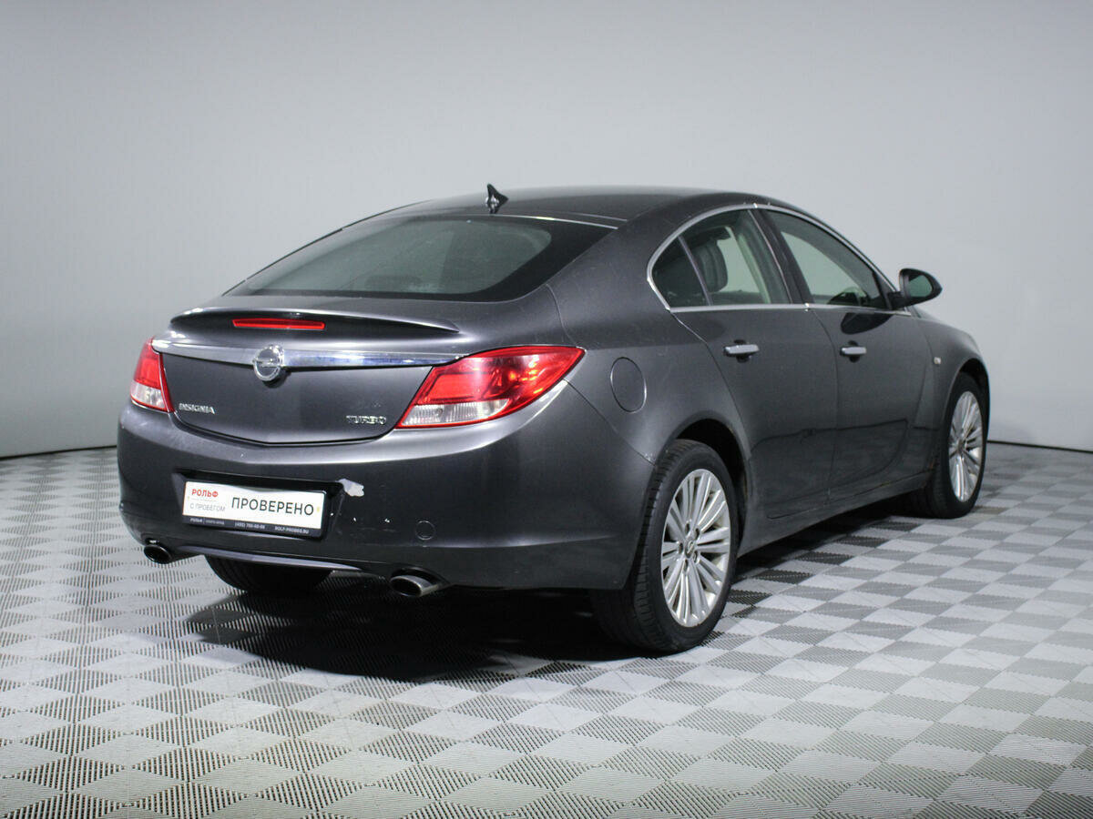 Opel Insignia 2011