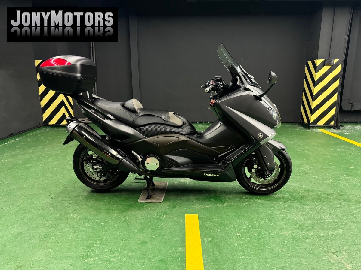 Yamaha TMAX