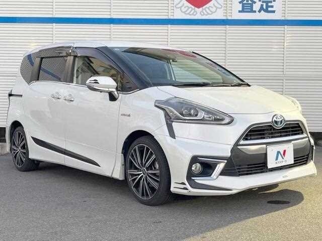 Toyota Sienta II