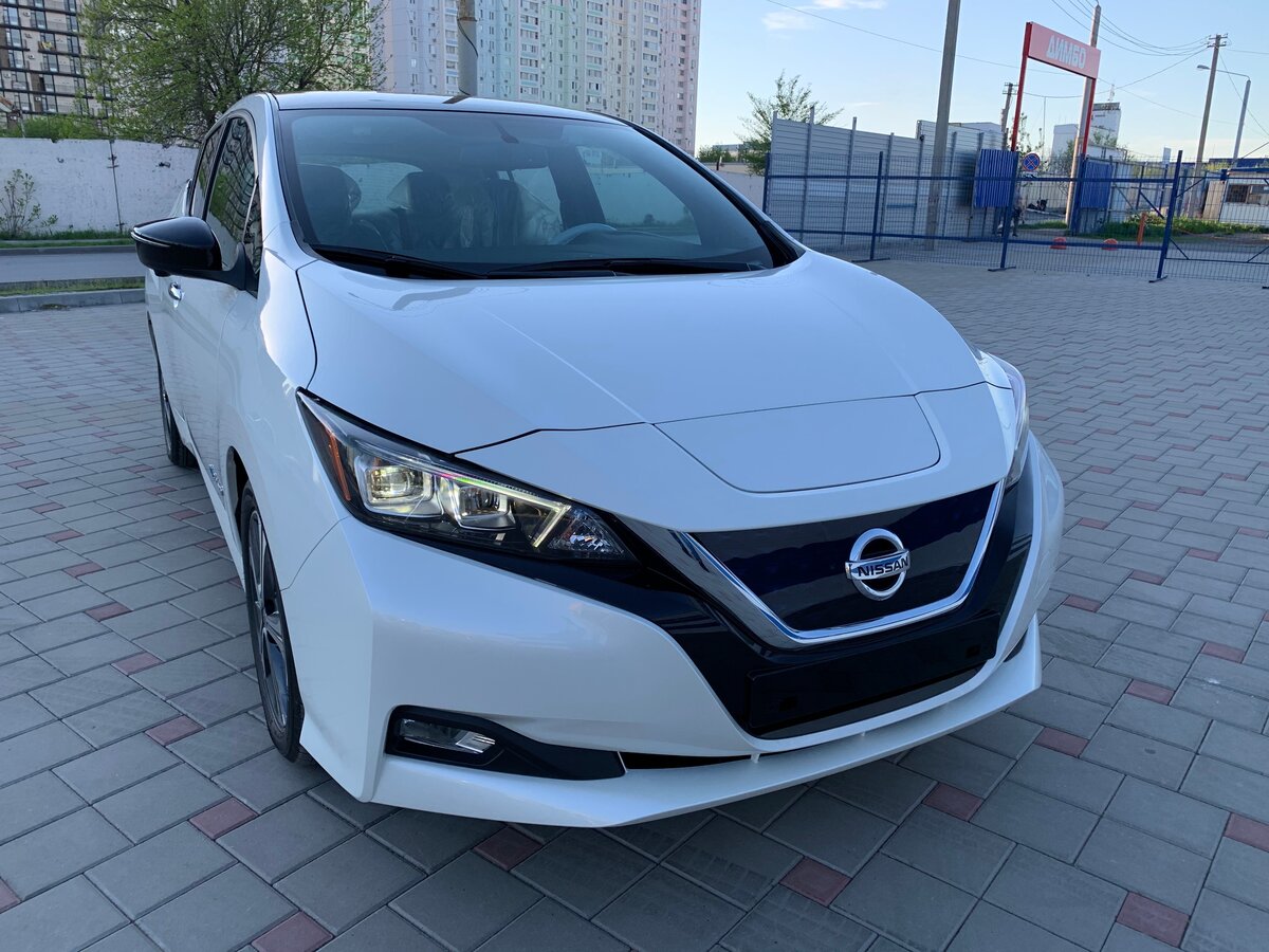 Nissan leaf ii ze1