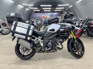 2014 Suzuki V-Strom 1000, серебристый, 895000 рублей, вид 1