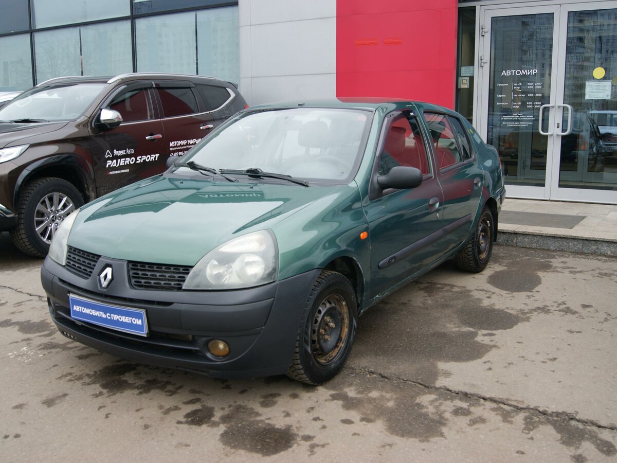 Renault symbol 2003