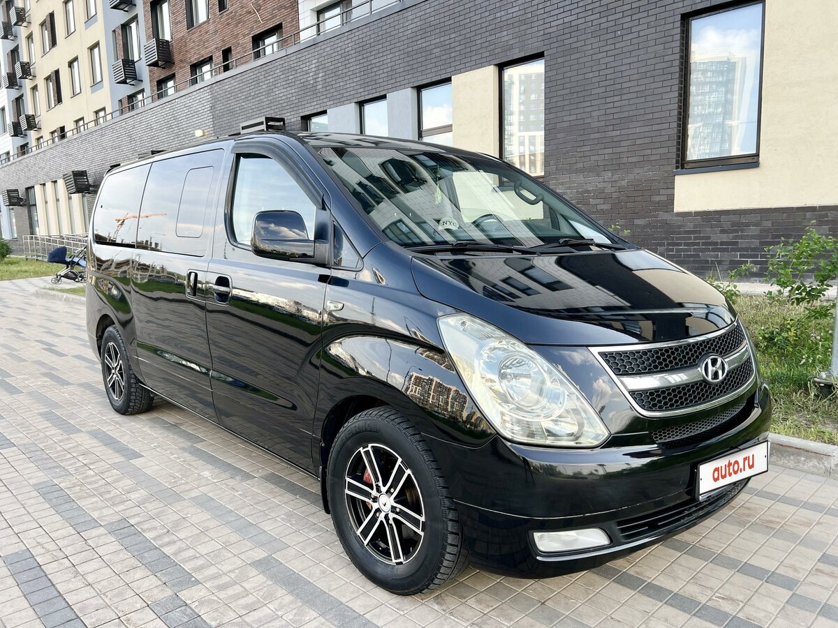 Купить б/у Hyundai Grand Starex I 2.5d AT (145 л.с.) дизель автомат в ...
