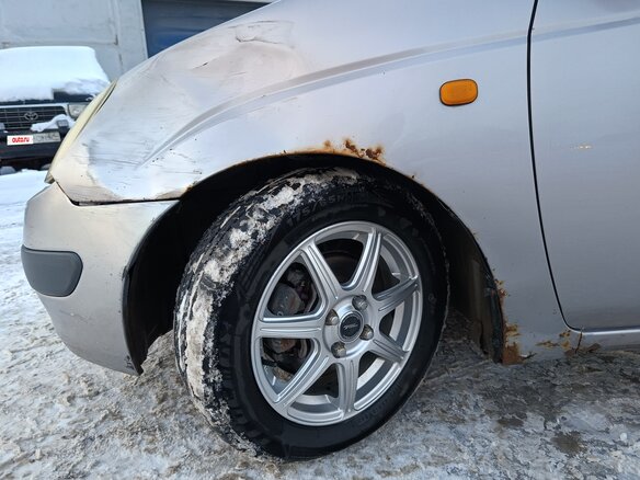 1998 Toyota Prius I (XW10), серебристый, 290000 рублей - вид 10