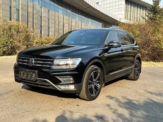 2022 Volkswagen Tiguan L II Рестайлинг (China Market), чёрный, 2770000 рублей, вид 1