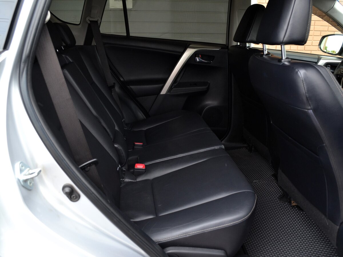 TOYOTA RAV_4 - фото 13