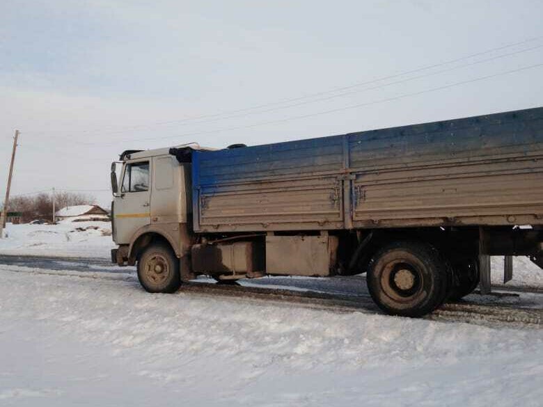 Sariqni ogziga sikiladi