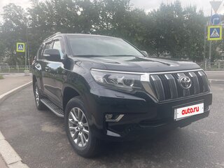 2017 Toyota Land Cruiser Prado 150 Series Рестайлинг 2, чёрный, 4490000 рублей, вид 1