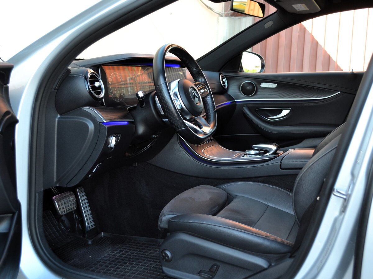 MERCEDES E_KLASSE - фото 7