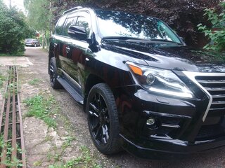 2010 Lexus LX 570 III, чёрный, 3500000 рублей, вид 1