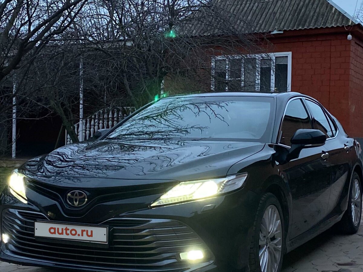 Купить б/у Toyota Camry VIII (XV70) 3.5 AT (249 л.с.) бензин автомат в ...