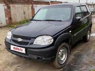 2016 Chevrolet Niva I Рестайлинг, чёрный, 650000 рублей, вид 1