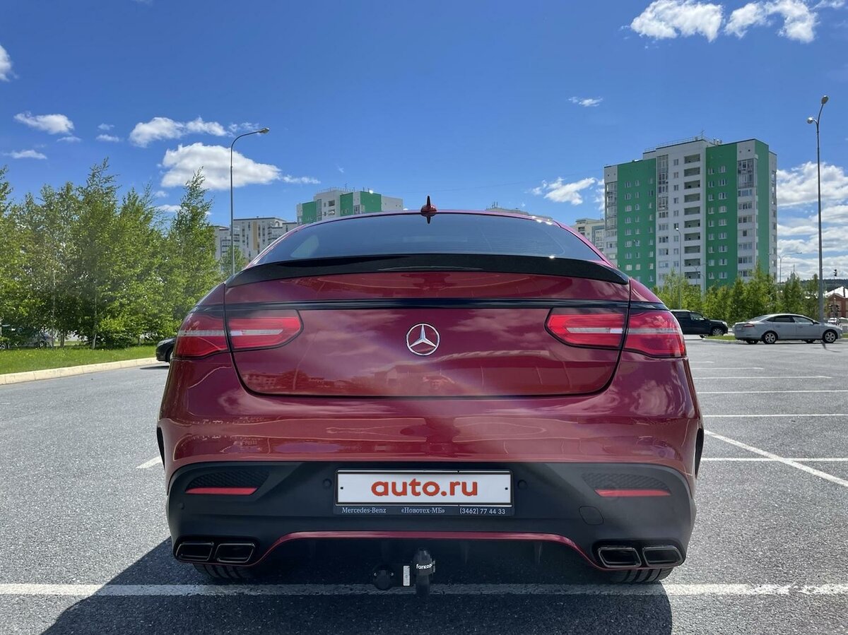 Mercedes Benz c292 GLE красный