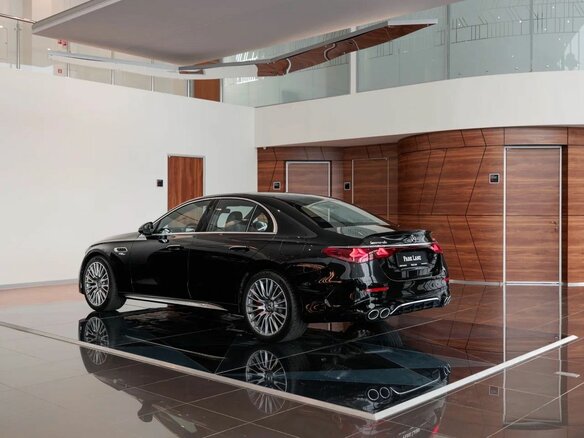 2024 Mercedes-Benz E-Класс AMG 53 AMG VI (W214), чёрный, 14450000 рублей - вид 1