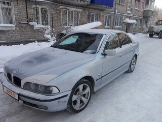 1998 BMW 5 серии 520i IV (E39), серебристый, 99000 рублей, вид 1