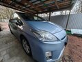 2010 Toyota Prius III (XW30), голубой, 930000 рублей - вид 3