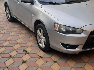 2008 Mitsubishi Lancer X, серебристый, 1650000 рублей, вид 1