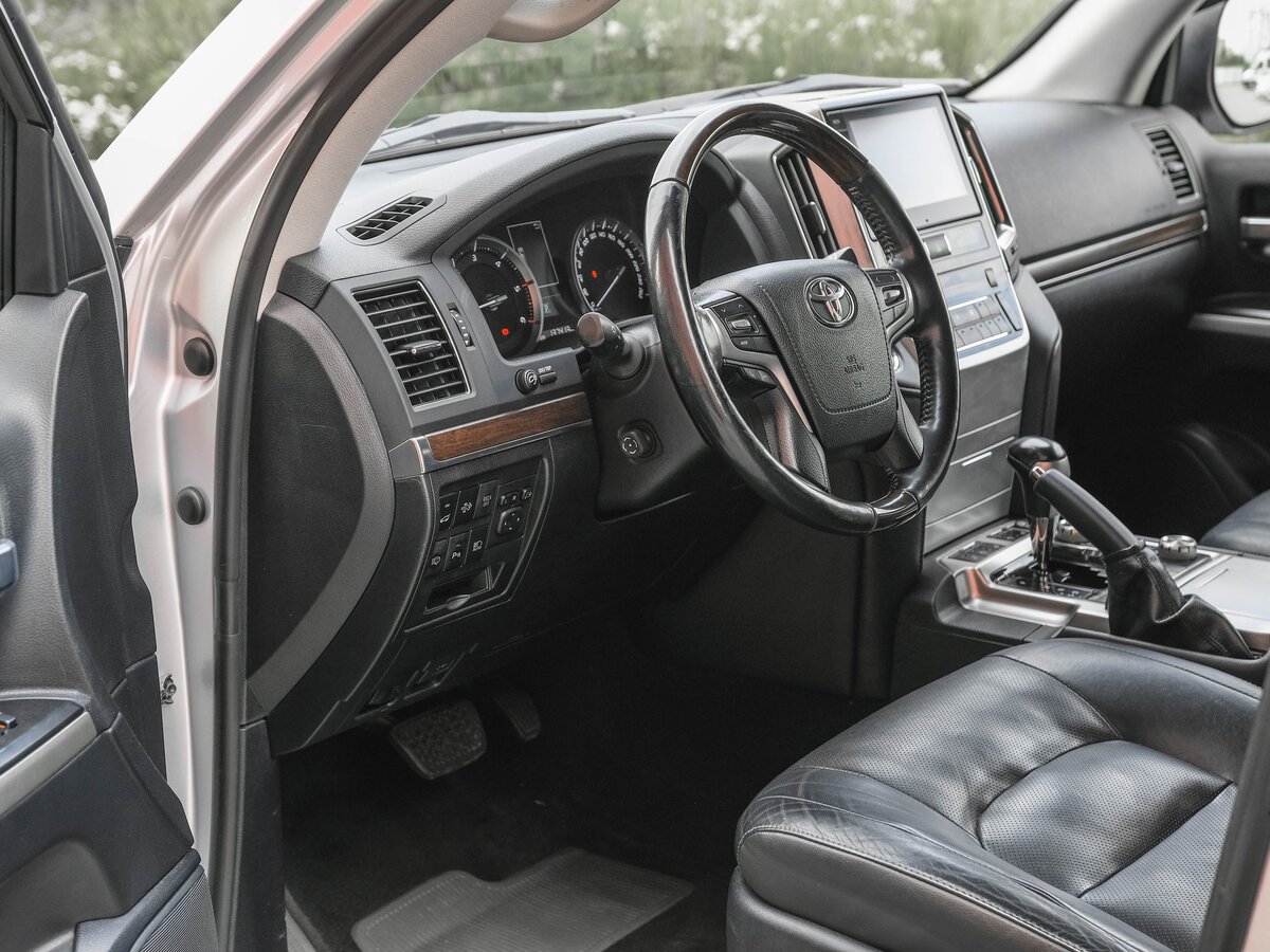 TOYOTA LAND_CRUISER - фото 7