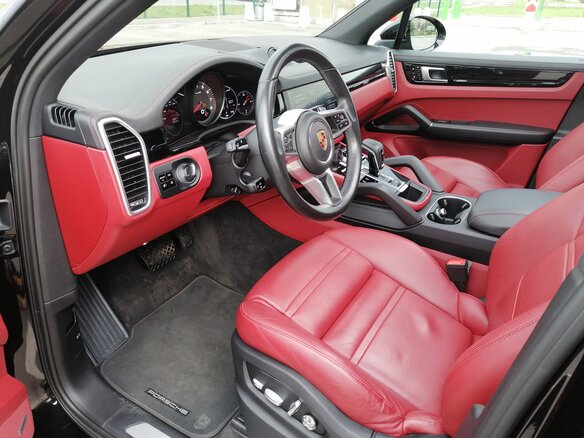 2020 Porsche Cayenne III, чёрный - вид 19