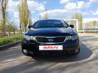 2011 Kia Cerato 5-speed II, чёрный, 650000 рублей, вид 1