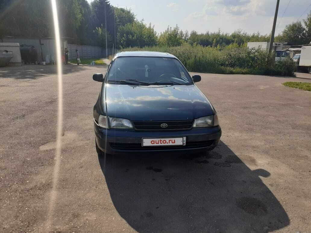 Тойота карина лифтбек