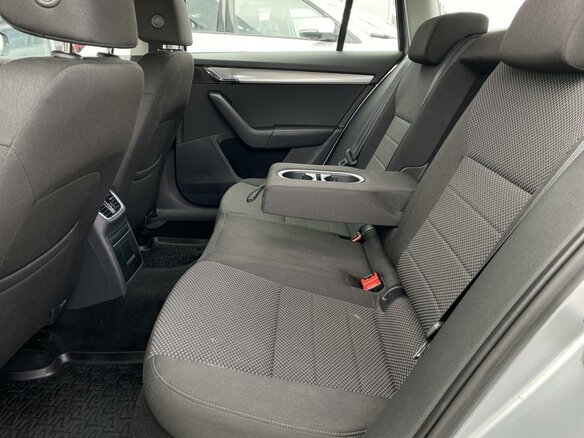 2013 Skoda Octavia III (A7), серебристый - вид 15