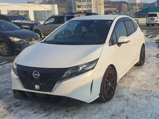 2021 Nissan Note e-Power III, белый, 1720000 рублей, вид 1