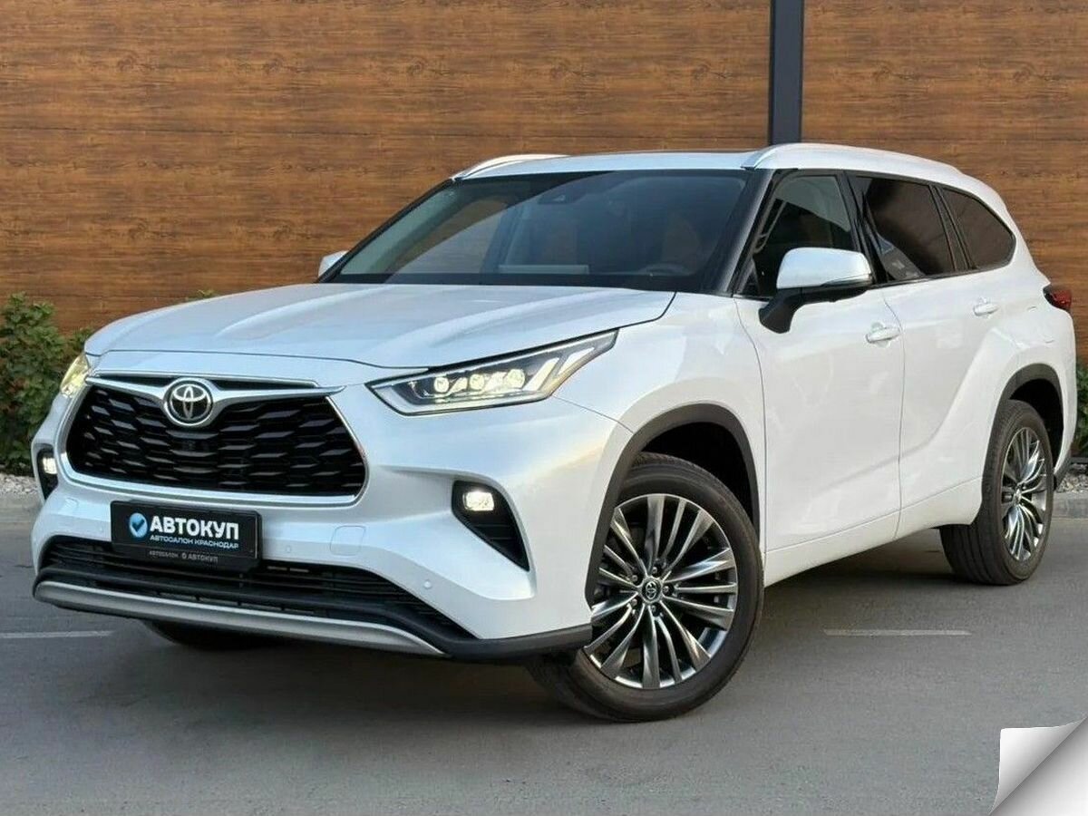 Toyota Highlander IV (XU70)
