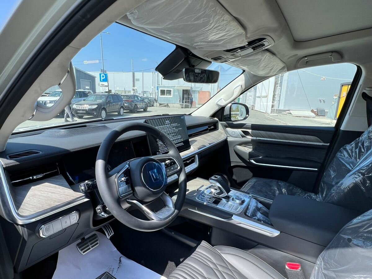 Купить б/у Tank 500 2021-2024 3.0 AT (299 л.с.) 4WD бензин автомат во Владивосто