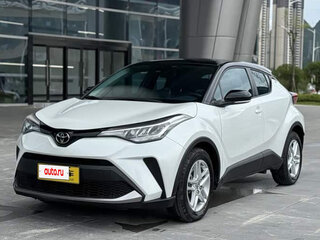 2022 Toyota C-HR I Рестайлинг, белый, 1678404 рублей, вид 1