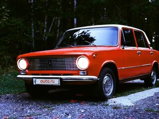 1977 Lada (ВАЗ) 2101 21011, красный, 325000 рублей, вид 1