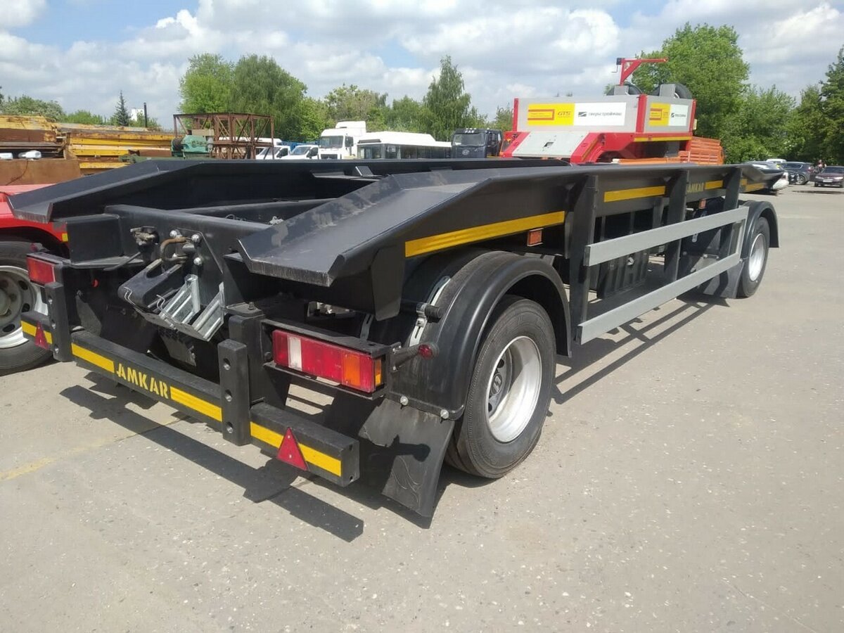 Купить б/у Автомастер 8465 в Москве: чёрный контейнеровоз 2022 года на ...