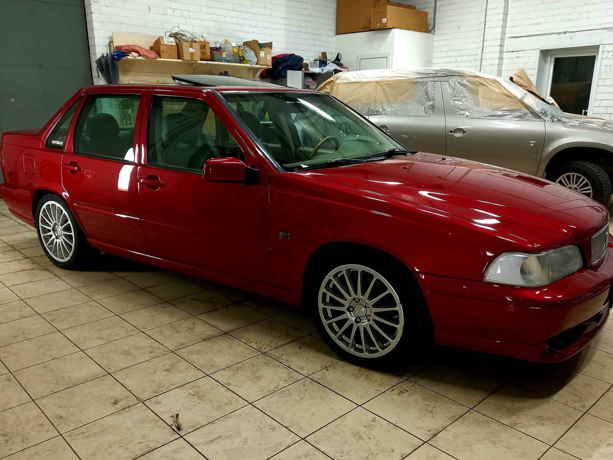 Купить б/у Volvo S70 1997-2000 2.3 MT (240 л.с.) бензин механика в ...