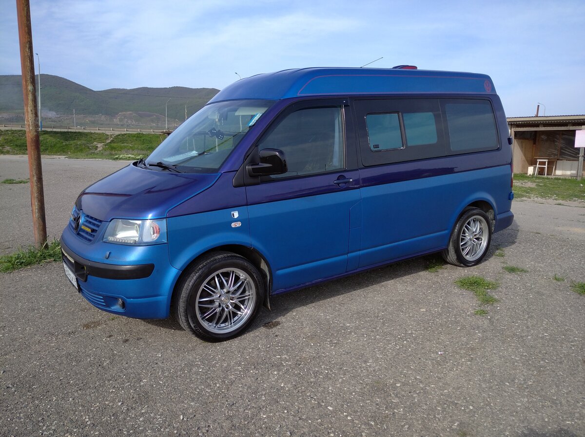 Купить б/у Volkswagen Transporter T5 2.5d AT (131 л.с